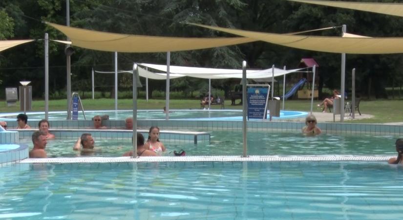 Strandoltak Letenyén – hat év után újra vendégeket fogadott a létesítmény