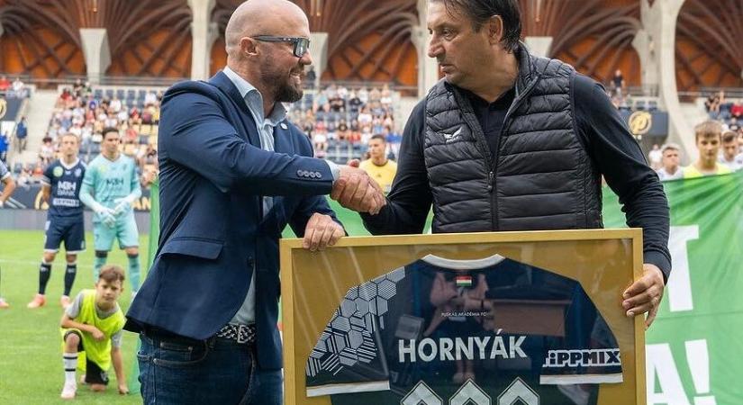 Hornyáknak a saját játékosának is magyarázkodnia kellett a magyarszabály miatt