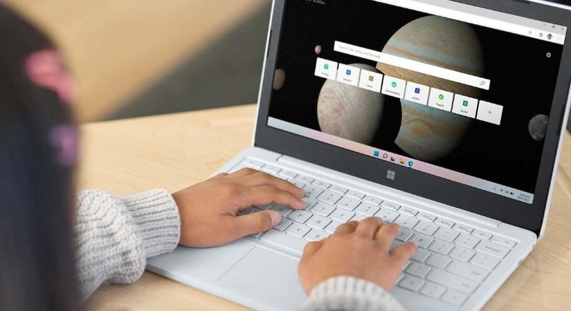 Feladja a Microsoft a Chromebook elleni hadjáratot