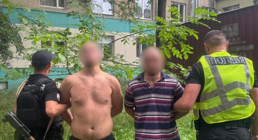 Ittas személyek támadtak rá egy rendőrre és egy katonára a Huszti járásban