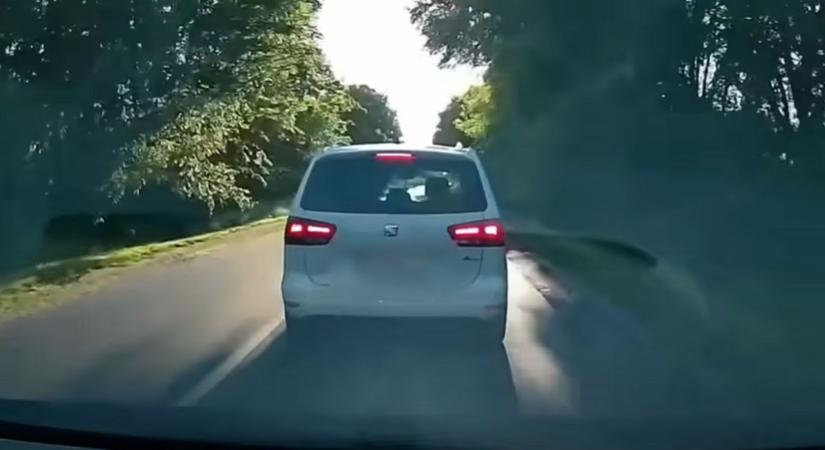 Súlyos videó a 49-esről, ilyen, ha úgy igazán beléd áll egy ámokfutó autós
