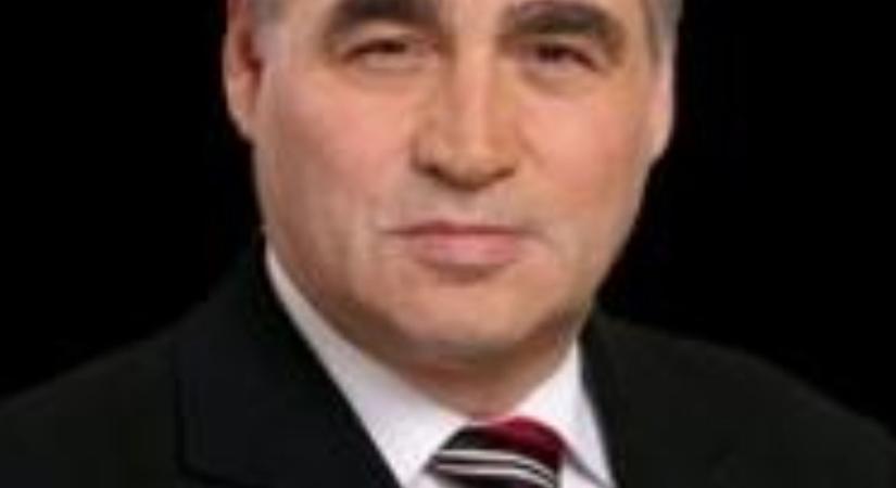 Elhunyt Alexa György