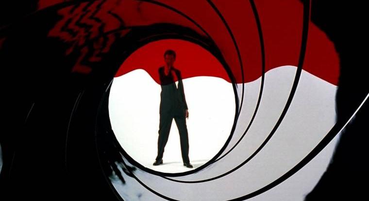 Minden idők egyik legjobb sorozatának írójánál jó kezekben lesz az új James Bond