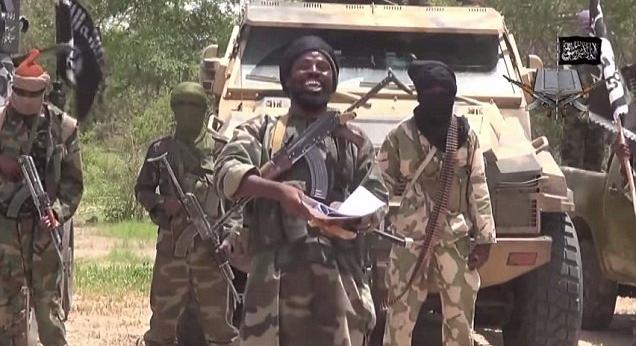 Nigériában fegyveresek több embert megöltek és többeket elraboltak