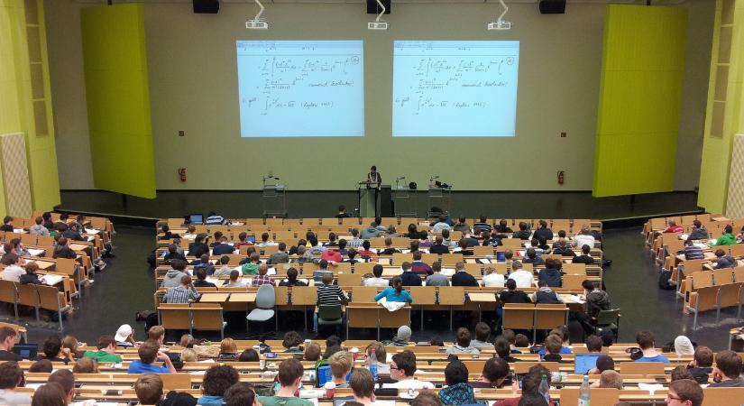 Kínai egyetemistákat utasítottak, hogy kémkedjenek az diáktársaik után, állítja egy jelentés