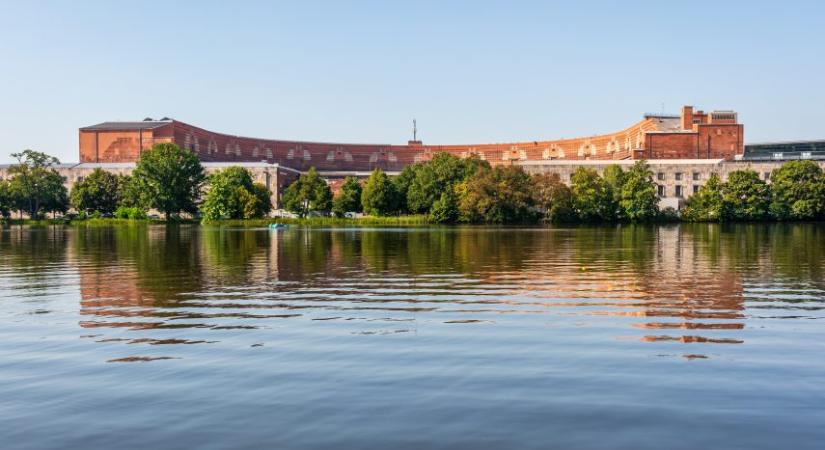 Ahol egykor Hitlert éltették, hamarosan a kultúrát ünneplik