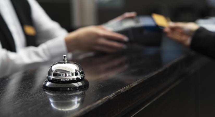 Európai szállodák ezrei perlik a Bookingot