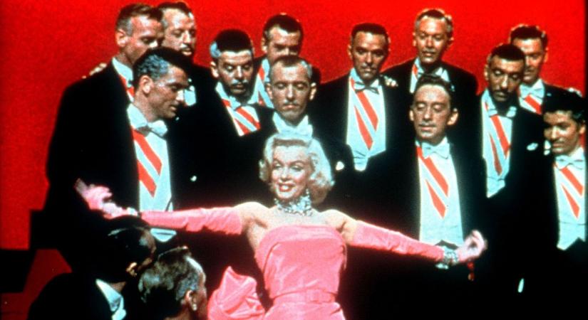 „Ízig-vérig nő volt” – A nap, amikor meghalt a szépség: a magyar sztárok is gyászolják Marilyn Monroe-t!