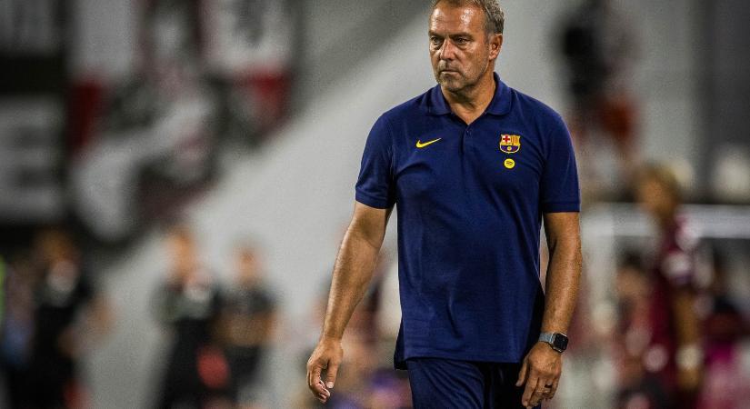 Feszültség a Barcelonánál, ezért neheztel Hansi Flick Joan Laportára