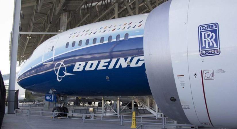 Több ezer dolgozó lépett sztrájkba a Boeing három hadiipari üzemében