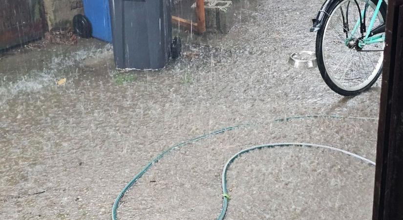 Hatalmas mennyiségű eső esett le Püspökladányban!