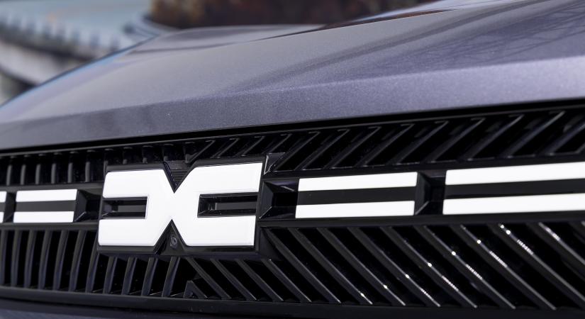 Villámgyorsan jöhetnek az új Dacia modellek