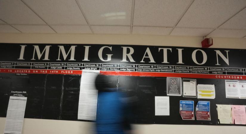 Migrációs válság: drasztikus szigorítást vezet be Washington a túltartózkodók visszaszorítására