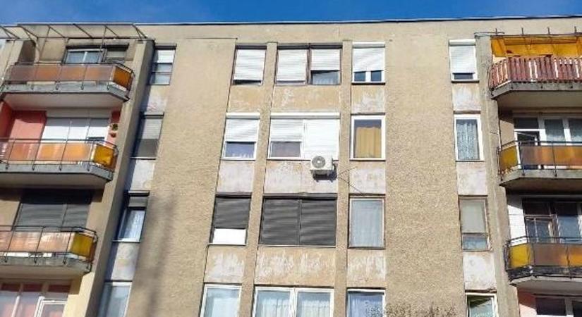 Árverés Tatabányán: szinte ajándékáron vihető ez a lakás