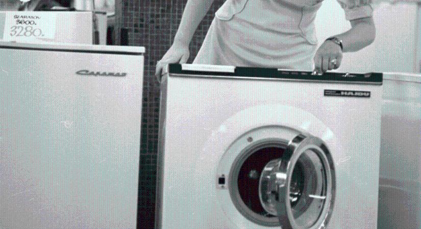 Így nézett ki egy igazi szovjet hűtőszekrény – és még mindig működik!