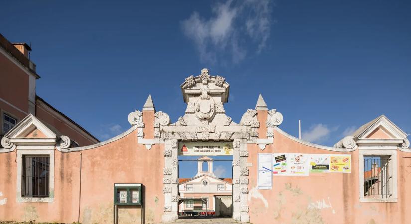 Spaces Born from Empathy: The Socially Engaged Practice of Portuguese Ateliermob
