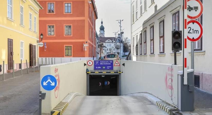 Újra használható a Dunakapu mélygarázs Győrben