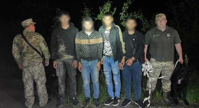 Négy fiatal próbált illegálisan átszökni a szlovák határon Kárpátalján