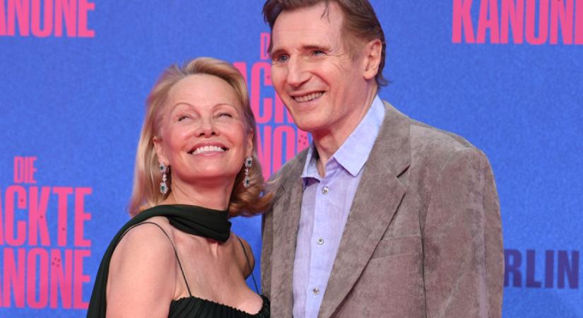Liam Neeson elhunyt feleségének húga nem kertelt: ez a véleménye a színész és Pamela Anderson szerelméről