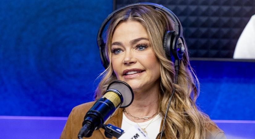 Denise Richards volt párja azt állítja, a színésznő magából kikelve dörömbölt a bejárati ajtaján