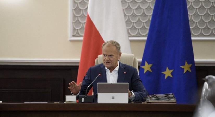 Magyarországról buktatták le az Európai Bizottságot – Tusk nagyon kellemetlen helyzetbe került