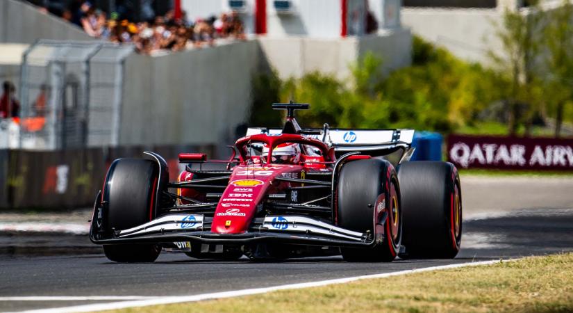 Mit titkol a Ferrari? Ez állhat Leclerc látványos tempóvesztése mögött