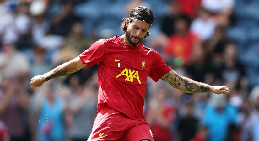 Riadalom Szoboszlaiéknál, evakuálni kellett a nézőket Liverpoolban