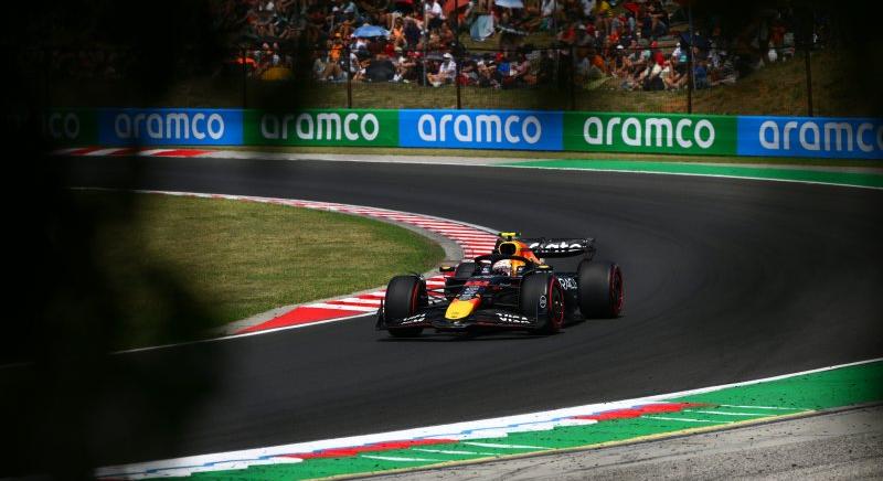 Tsunoda úgy érzi, fejlődik és közeledik Verstappenre