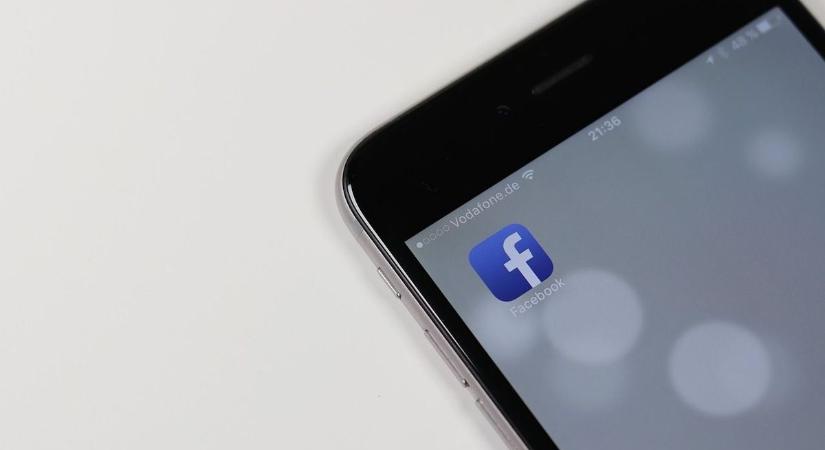 Fizetős Facebook: újabb kiadás a családi kasszában