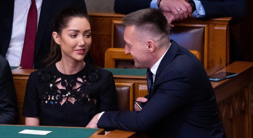 Csúnyán kigúnyolták Rogán Antal feleségét, ezt biztosan nem hagyják annyiban