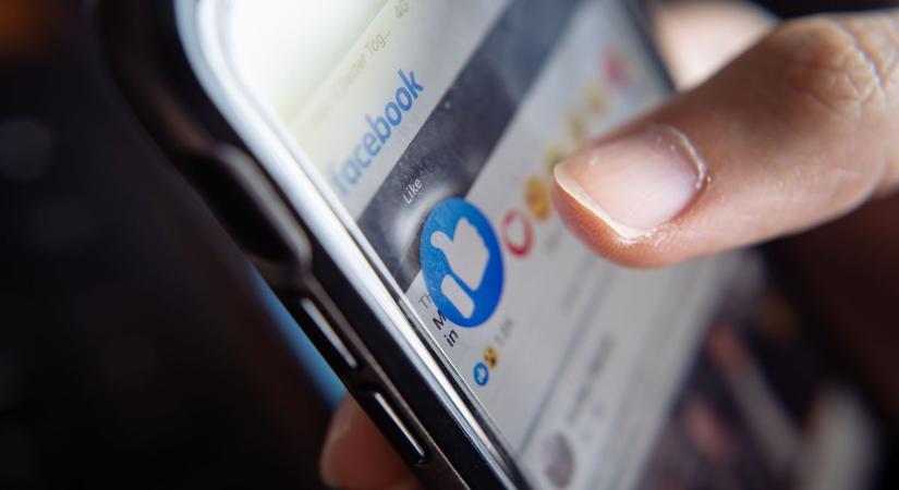Fejér megyei polgármester nevével éltek vissza: hamis Facebook-profil bukkant fel