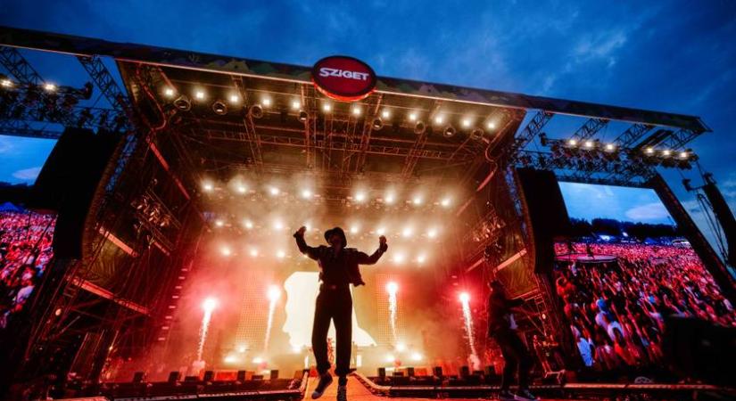 Így néz ki a Szigeten a szupersztárok öltözője: nyitás előtt jártuk be a fesztivált