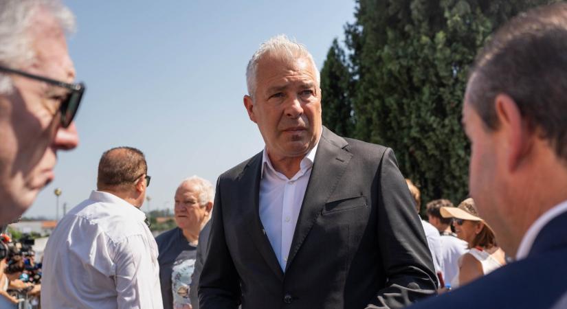 Összeesett és meghalt a az FC Porto és a portugál válogatott legendája