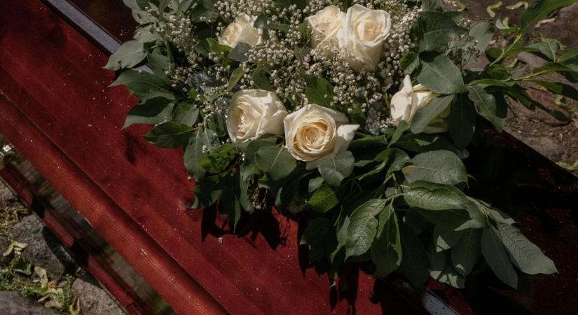 Rémisztő felfedezést tettek az elhagyatott temetkezési irodában, szörnyű nyomok kerültek elő