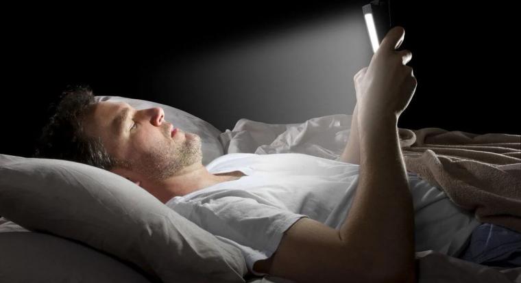 Összenőttek a magyarok a mobiltelefonjukkal