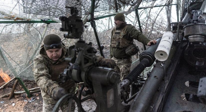 Egymilliárd dollár értékű amerikai fegyverzethez és felszereléshez juthat Ukrajna