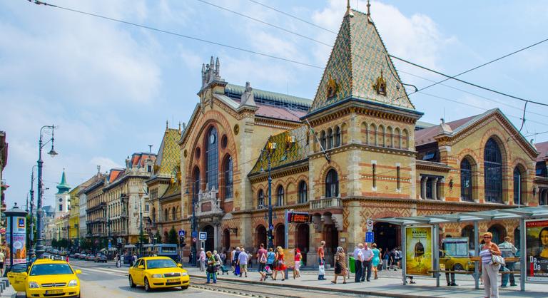 Felhígult a taxis szakma: egyre több alkoholista és drogfüggő fuvarozik Budapesten