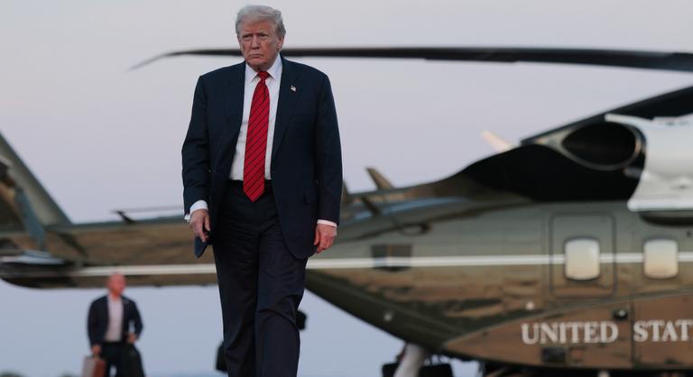 Donald Trump berobbantaná a vámokat: a gyógyszerekre is brutális emelés jöhet