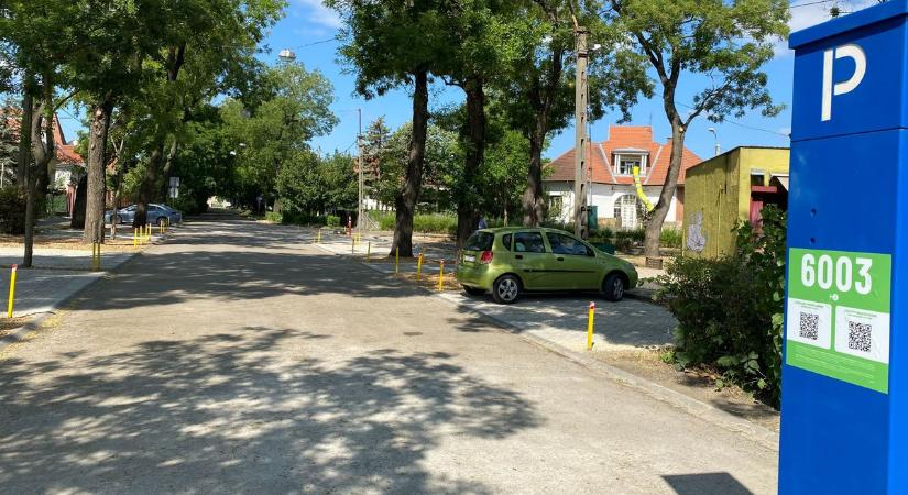 Már nincs pardon, mostantól büntetnek az új fizetős parkolókban