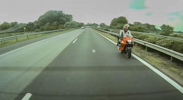 Ki hibázott: az autós vagy a motoros?
