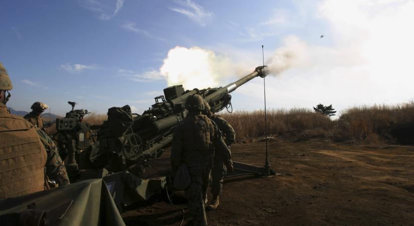Besegít Amerika az egyik legnépszerűbb fegyver szervizelésébe