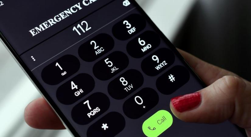 Mostantól a 112-es segélyhívón a gyermekbántalmazást is be lehet jelenteni
