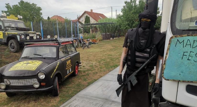 A Trabant-expedíció összefogott a Padlással, így született az "ökotenorista"
