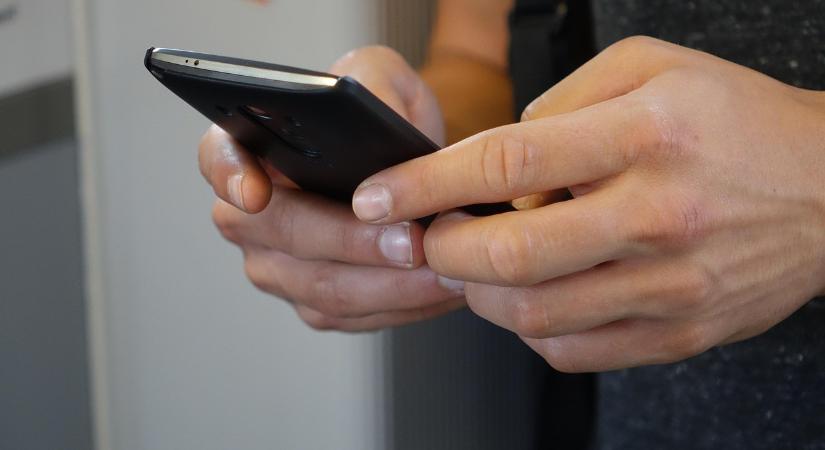 Online csalás áldozata lett egy helyi férfi