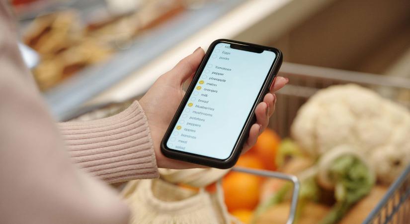 Semmit nem segít az árrésstop: előkerült egy blokk, zokognak a vásárlók