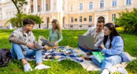 Mikor érkezik a felvételi határozat a pótfelvételin felvetteknek?