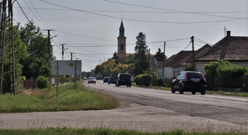 Stoptáblákat helyeztek ki a biztonságosabb közlekedés érdekében Lepsényben