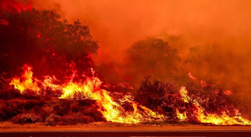 A Los Angeles-inél kétszer nagyobb tűzvész tombol Kaliforniában
