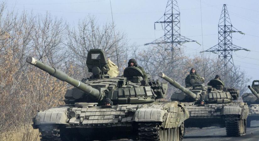 Ukrán főparancsnok: Oroszország havonta további 9000 katonát képes a frontvonalakra küldeni