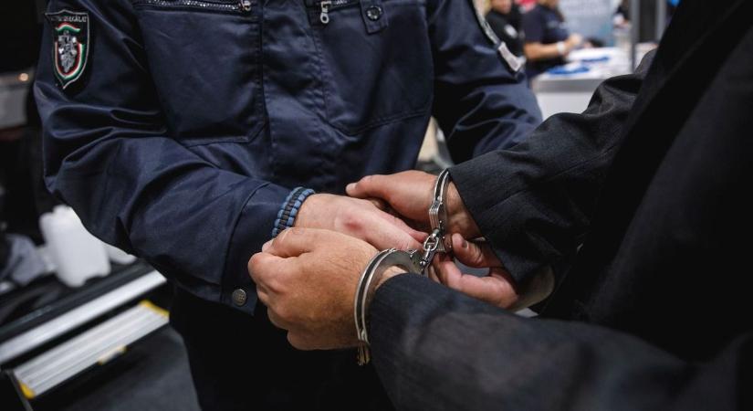 Nem sokáig örülhetett a hadházi tolvaj, perceken belül kattant a kezén a bilincs